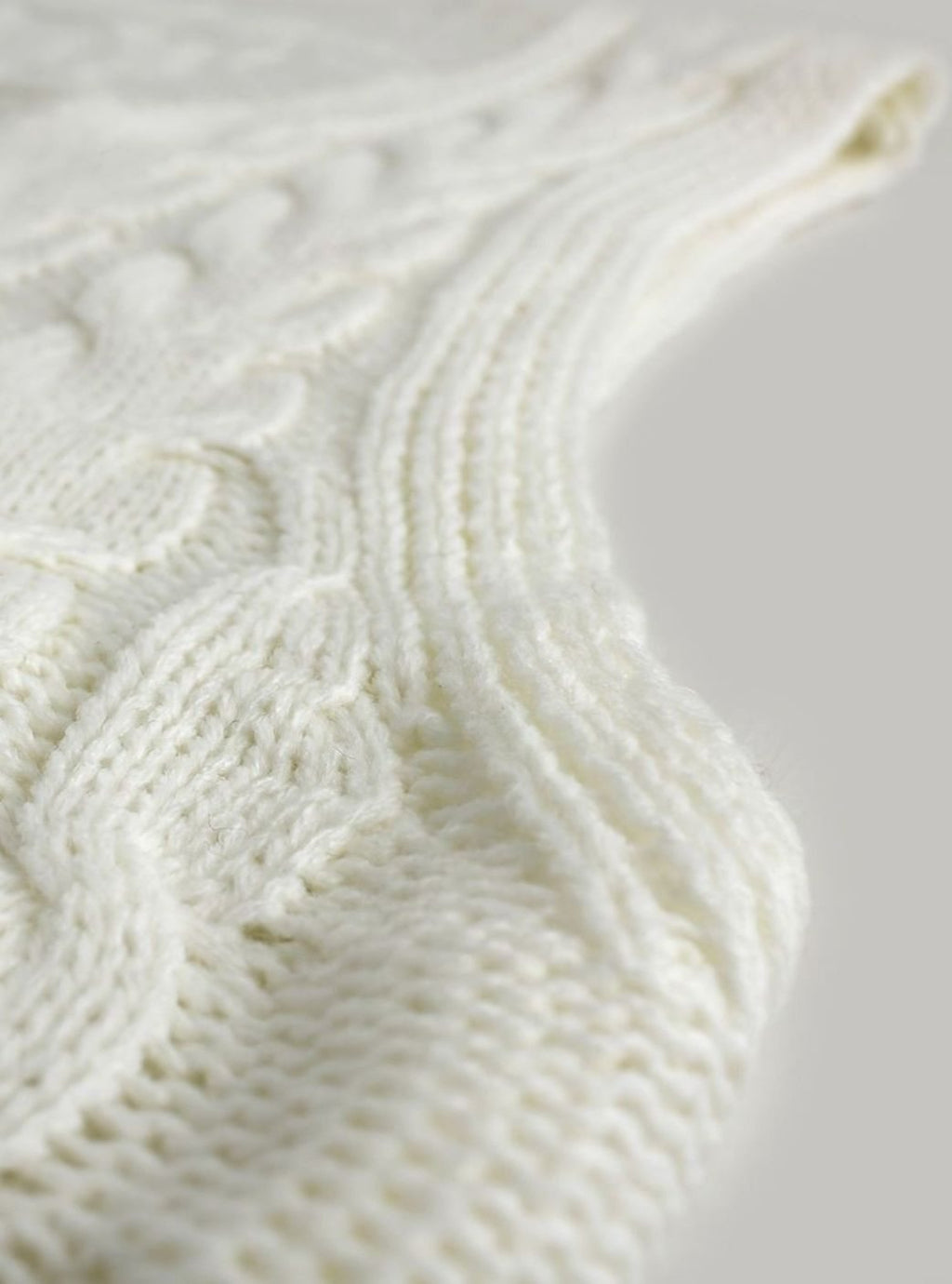 Camila | Gilet en maille torsadée pour femmes, décolleté en V, coupe décontractée