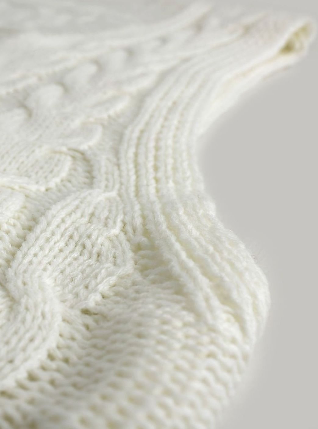 Camila | Gilet en maille torsadée pour femmes, décolleté en V, coupe décontractée