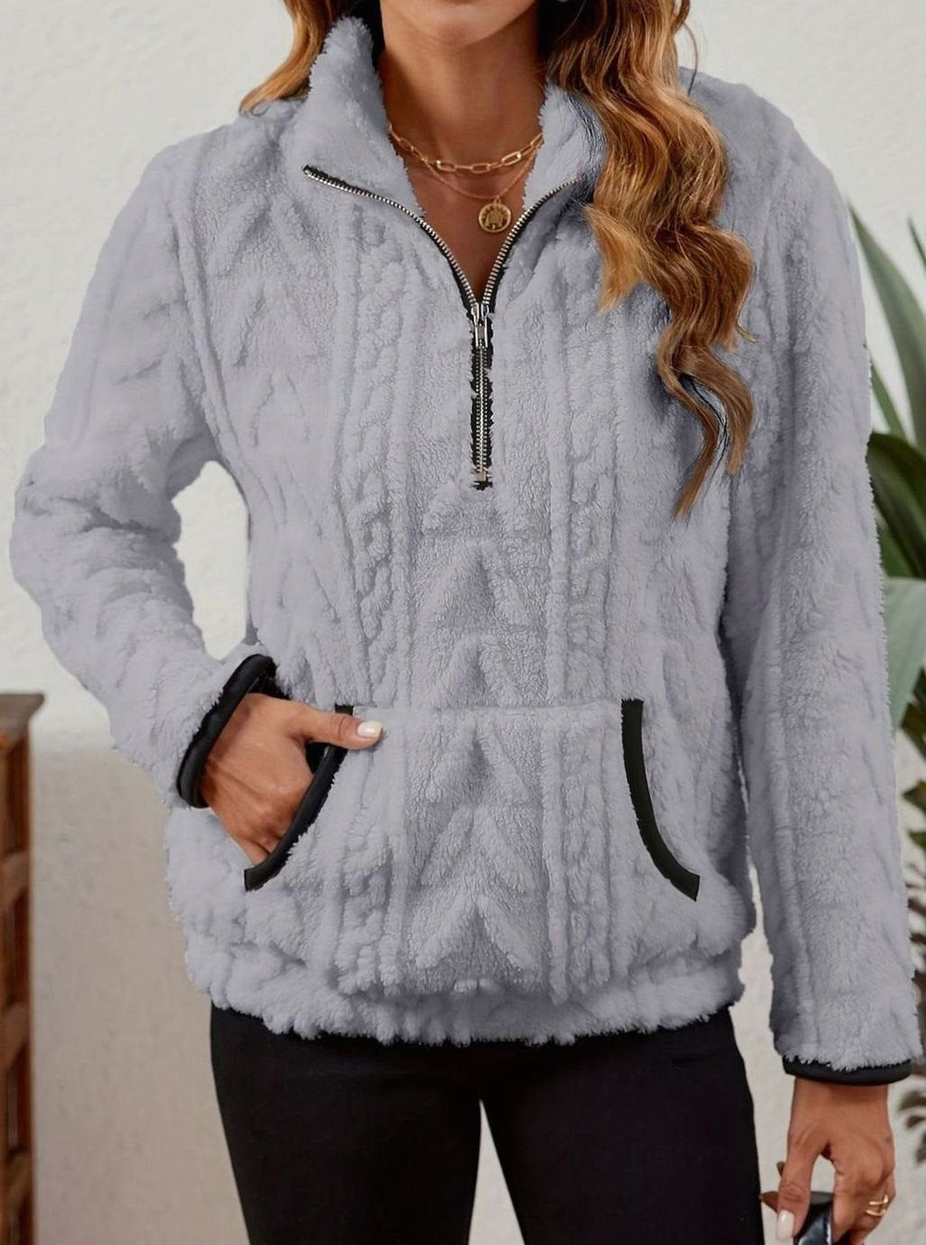 Madison | Pull en polaire pour femmes avec demi-fermeture éclair et poche kangourou
