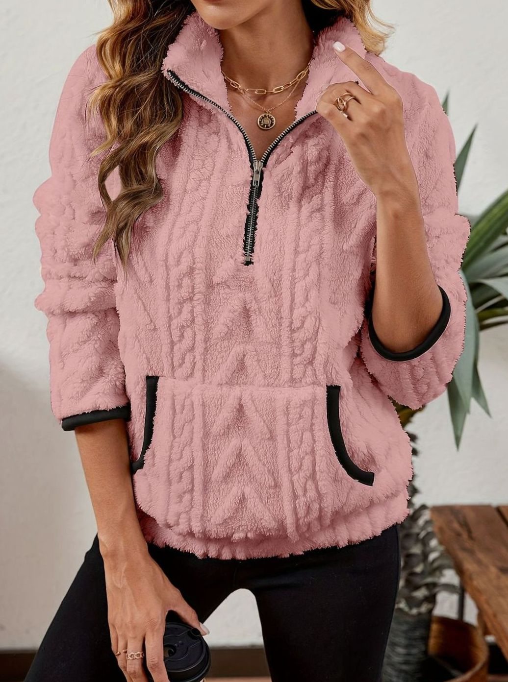 Madison | Pull en polaire pour femmes avec demi-fermeture éclair et poche kangourou