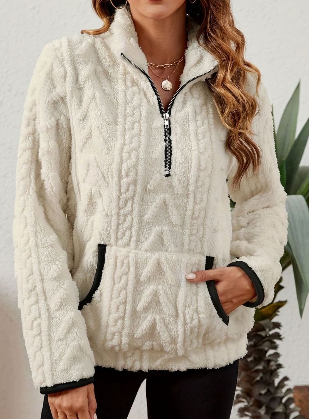 Madison | Pull en polaire pour femmes avec demi-fermeture éclair et poche kangourou