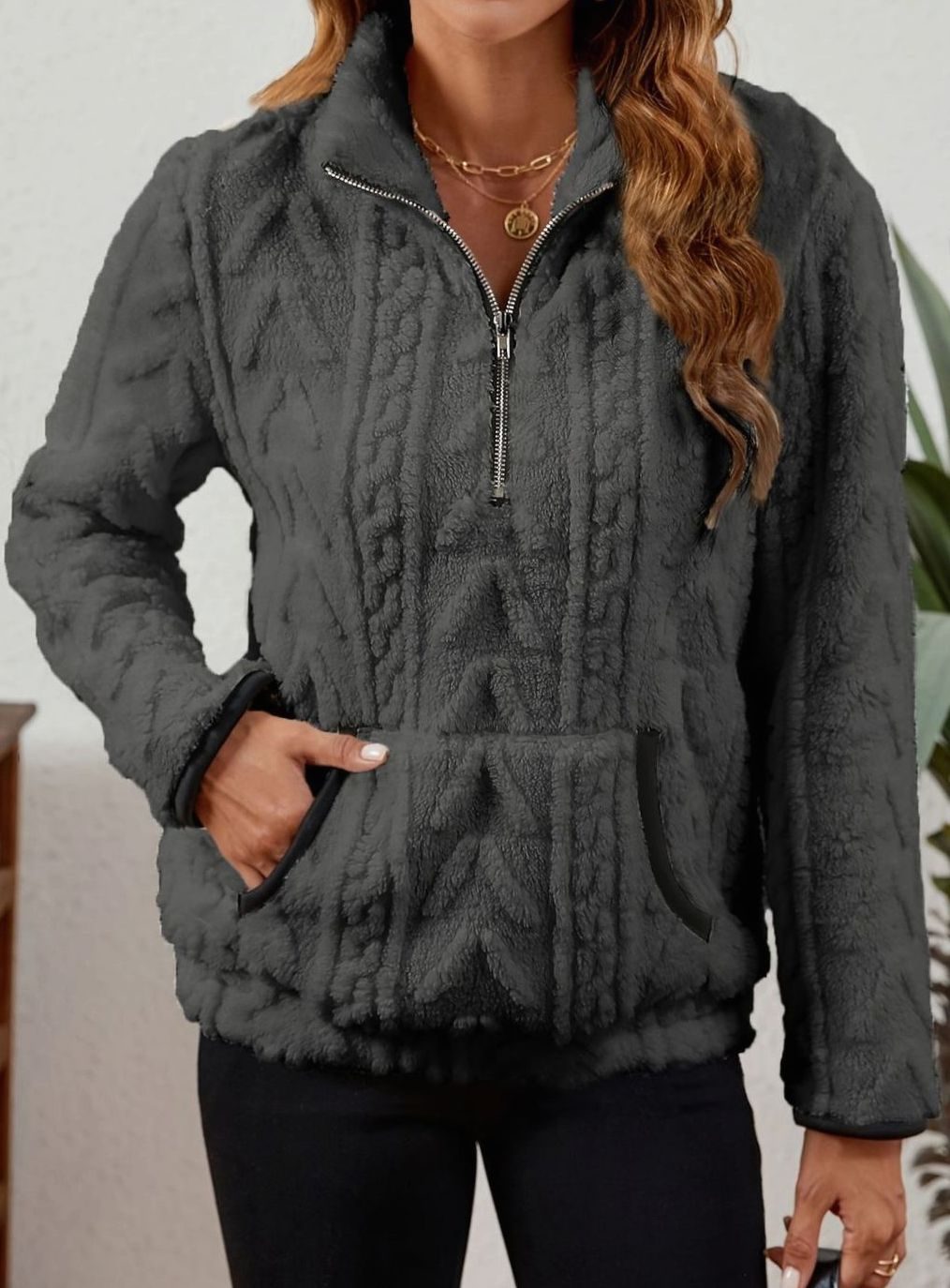 Madison | Pull en polaire pour femmes avec demi-fermeture éclair et poche kangourou