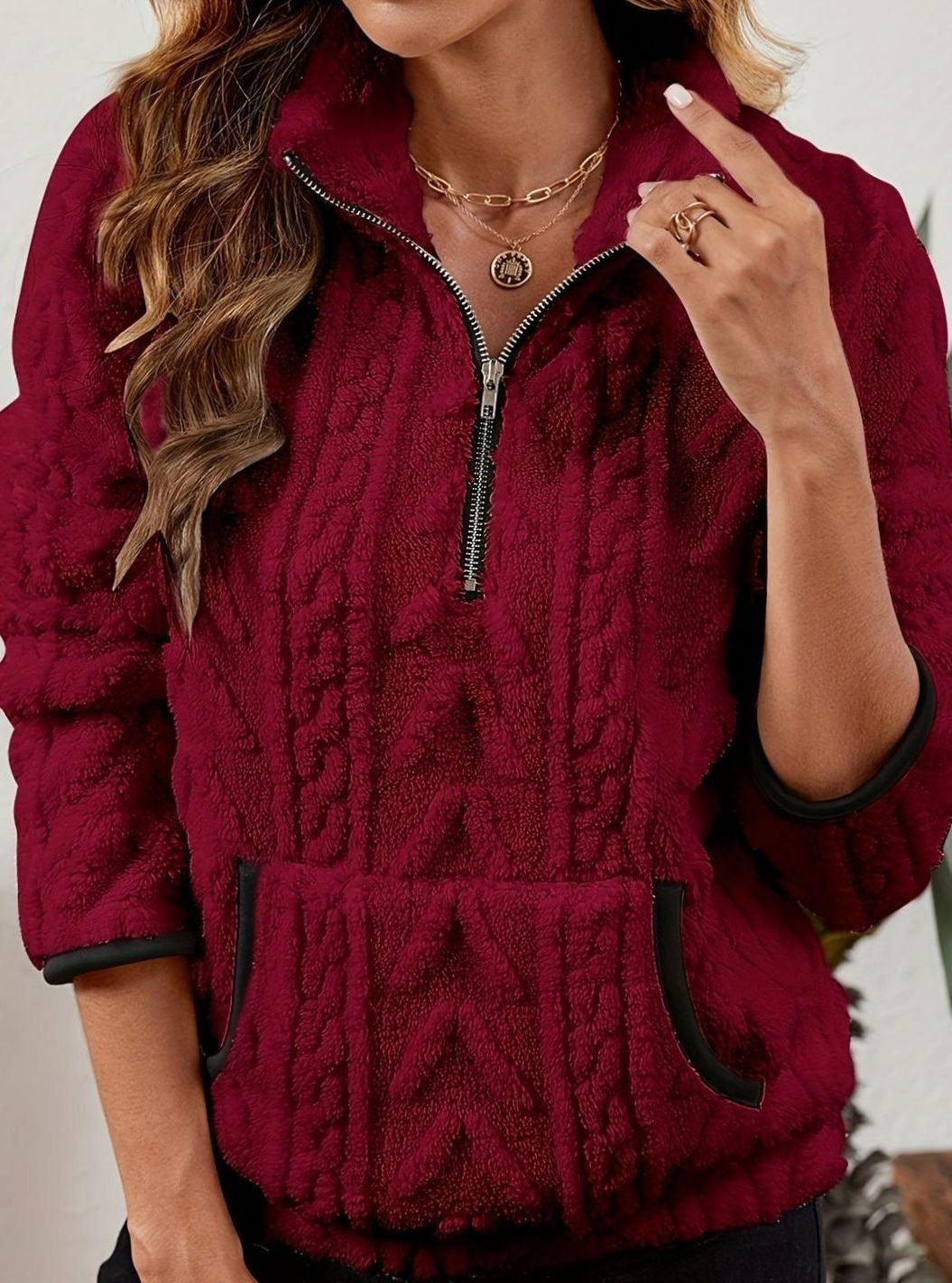 Madison | Pull en polaire pour femmes avec demi-fermeture éclair et poche kangourou