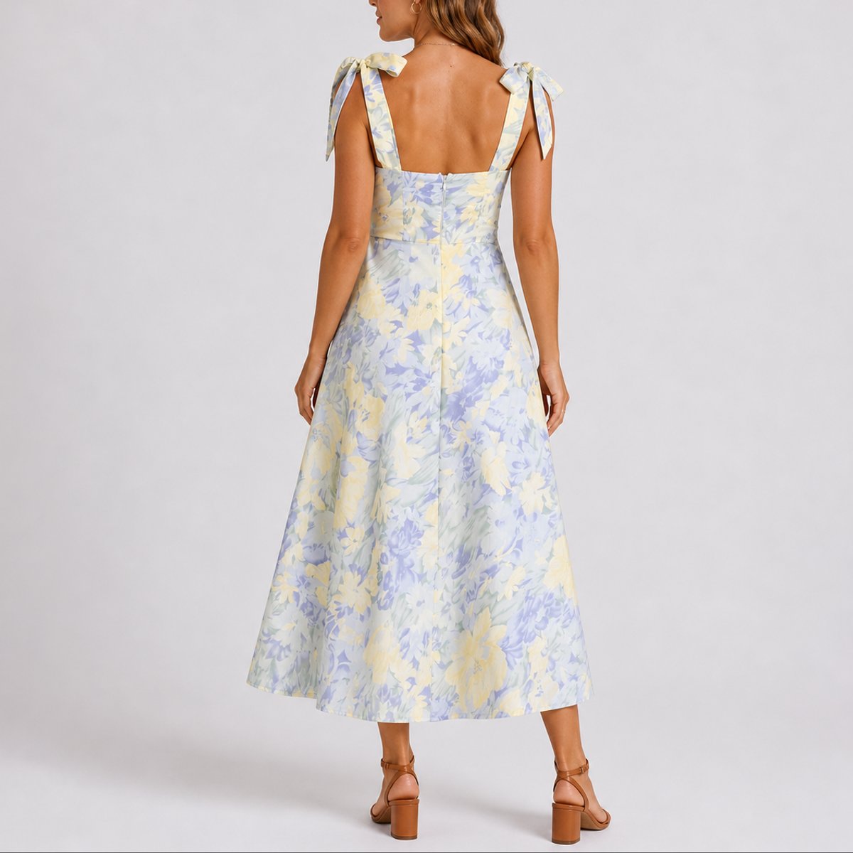 Mia | Robes de Mariage d'Automne pour Femmes, Robe Midi à Fleurs avec Épaules Tressées