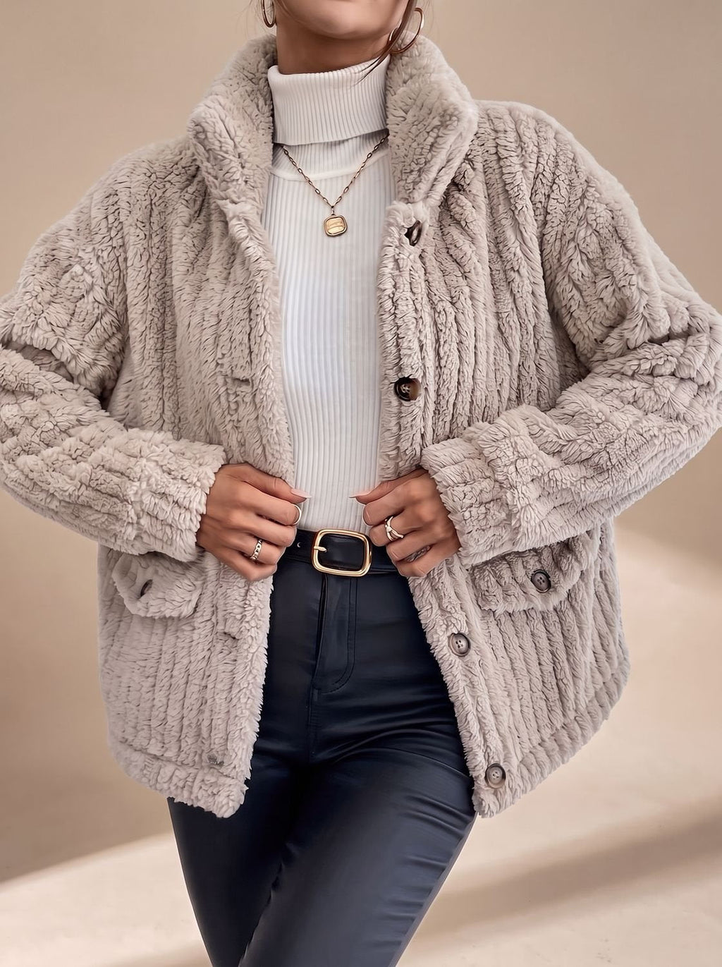Victoria | Manteau en fausse fourrure pour femmes, veste en polaire teddy à boutons avec poches