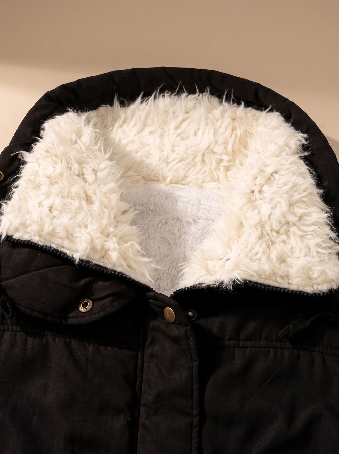 Mia | Manteau parka d'hiver à taille ajustable et col en fausse fourrure pour femmes