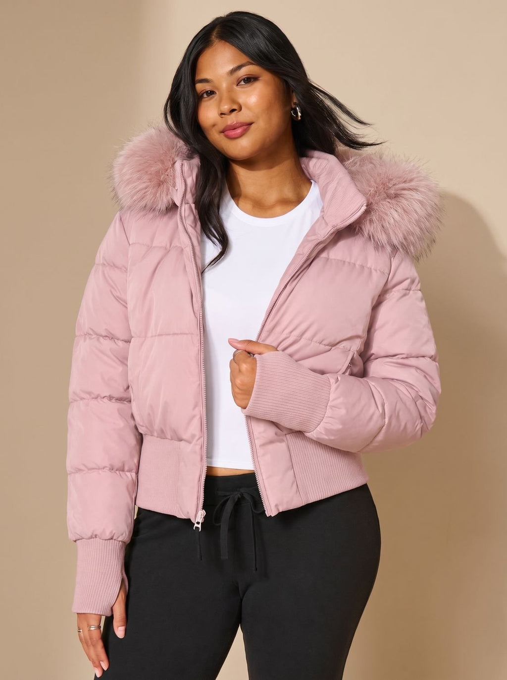 Amelia | Veste courte en duvet à capuche en fausse fourrure pour femmes