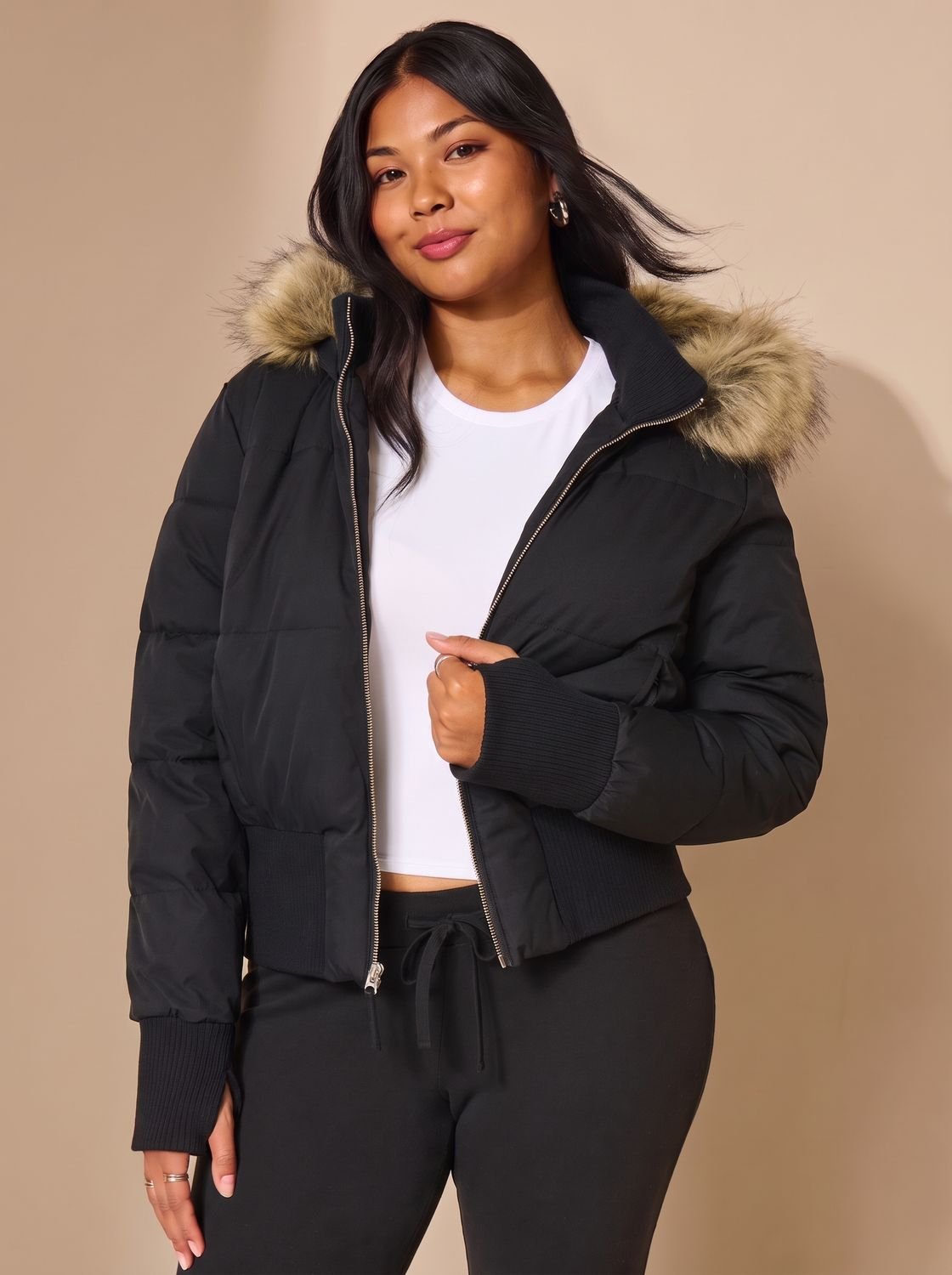 Amelia | Veste courte en duvet à capuche en fausse fourrure pour femmes