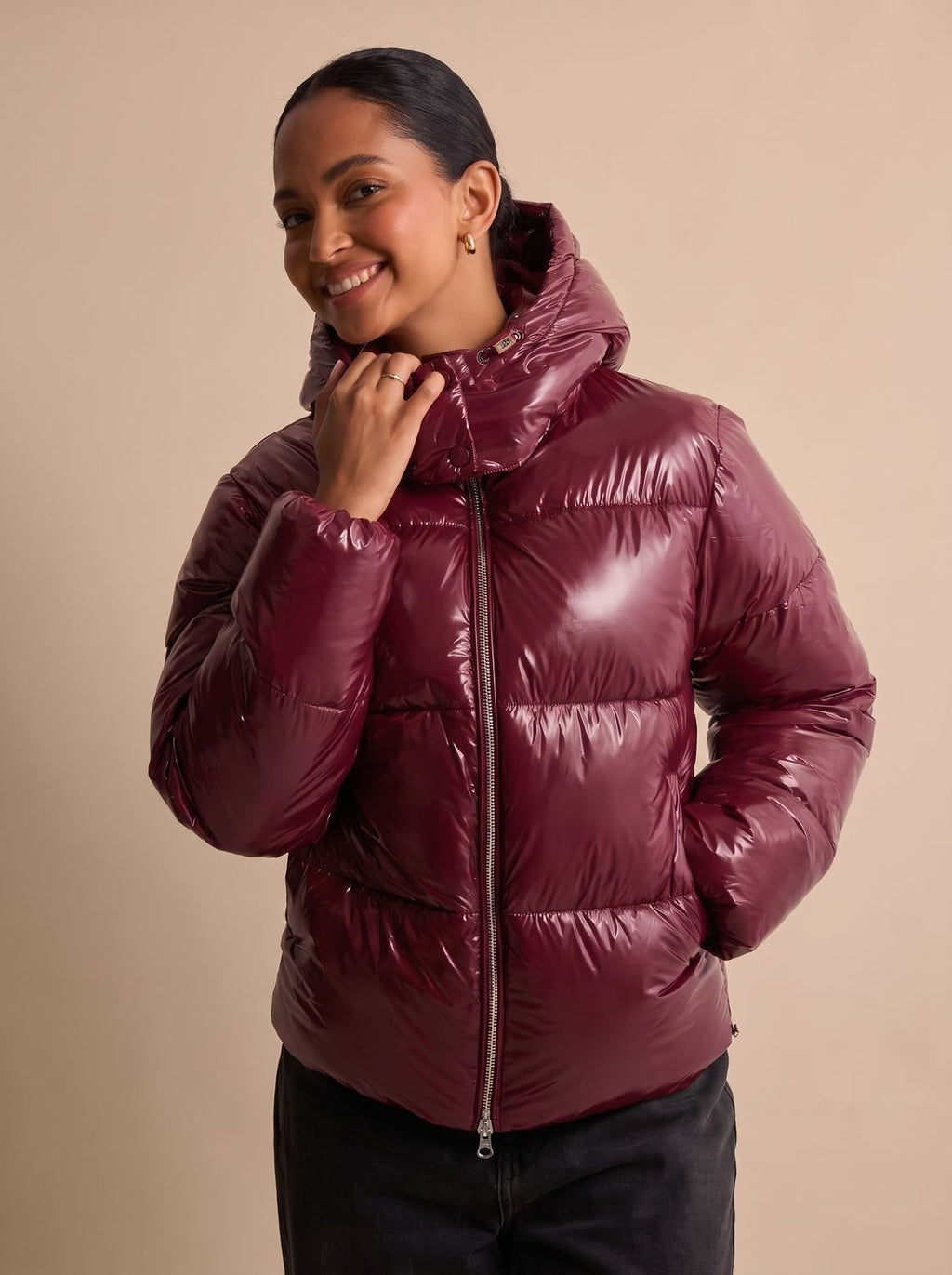 Aria | Veste Puffer Matelassée Brillante à Capuche pour Femme