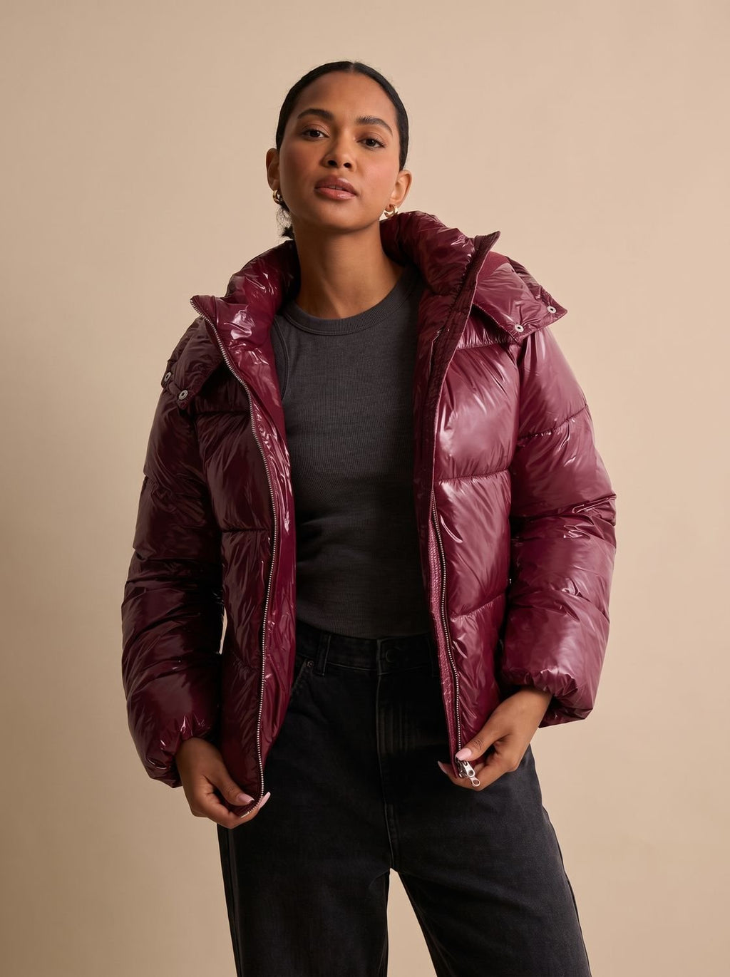 Aria | Veste Puffer Matelassée Brillante à Capuche pour Femme