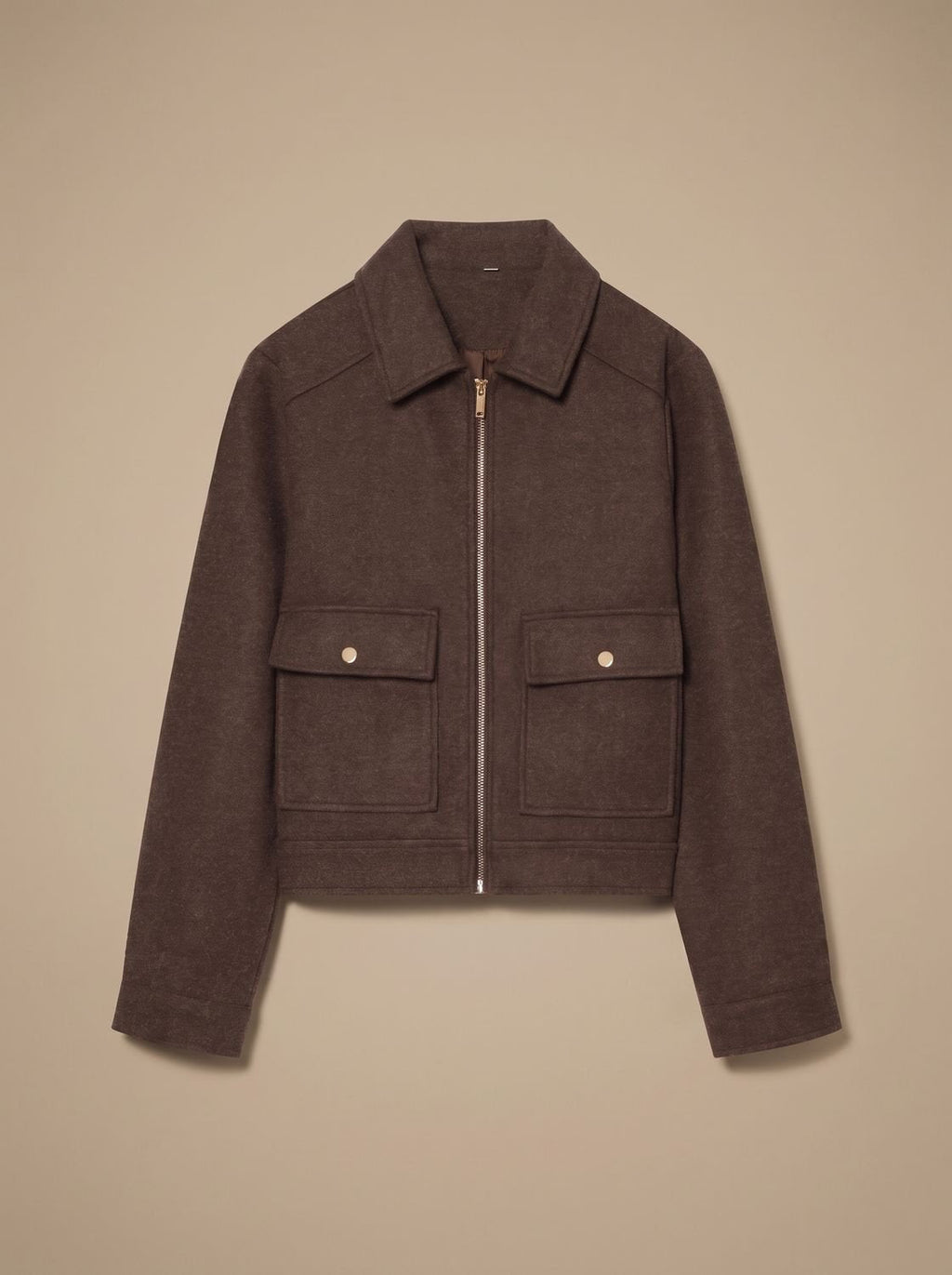 Victoria | Manteau court en mélange de laine à col montant et boutons pour femmes
