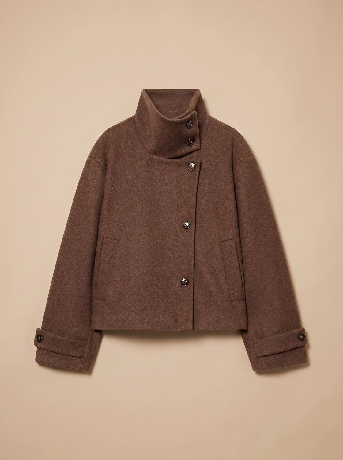 Victoria | Manteau court en mélange de laine à col montant et boutons pour femmes
