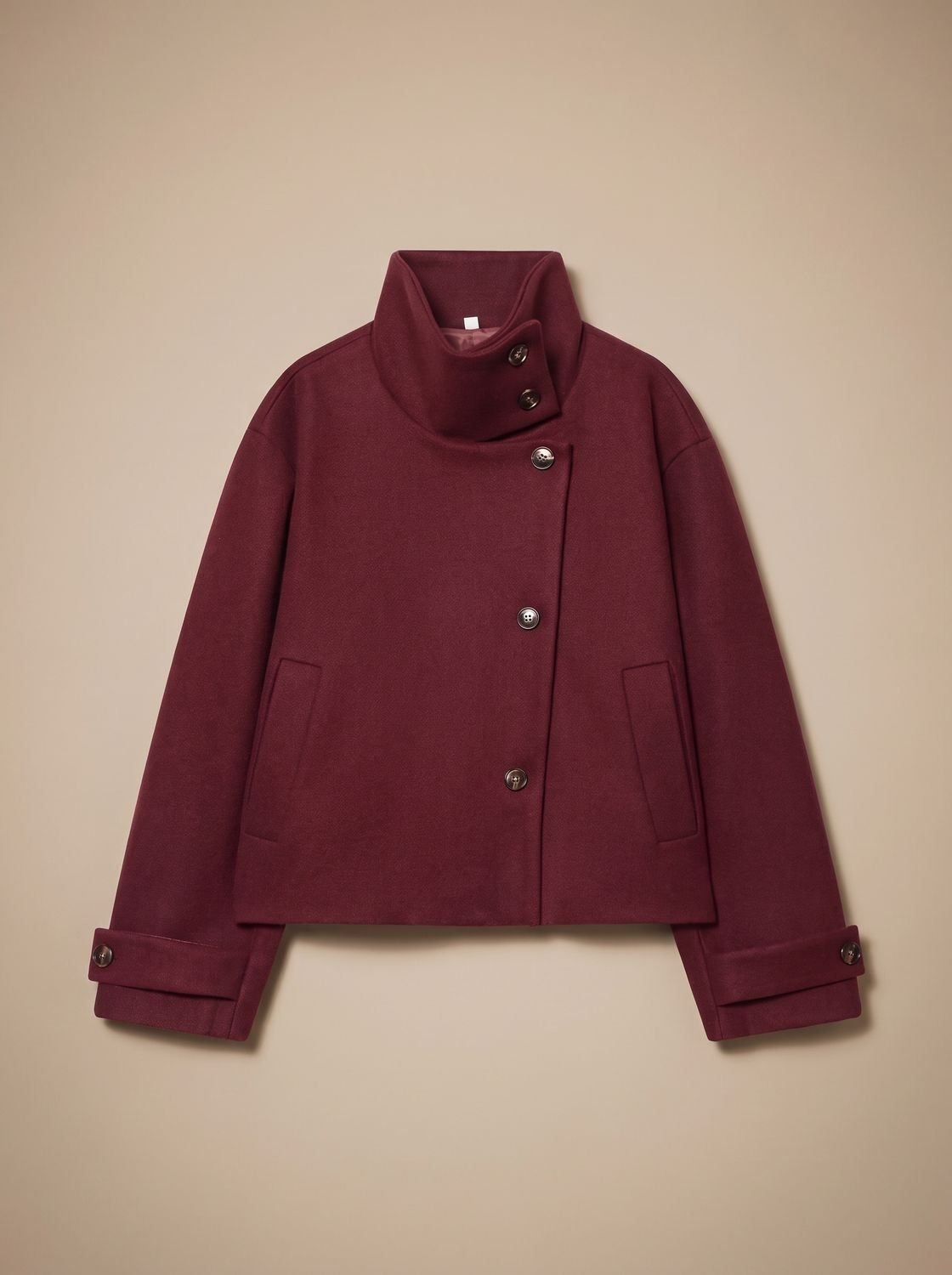 Victoria | Manteau court en mélange de laine à col montant et boutons pour femmes