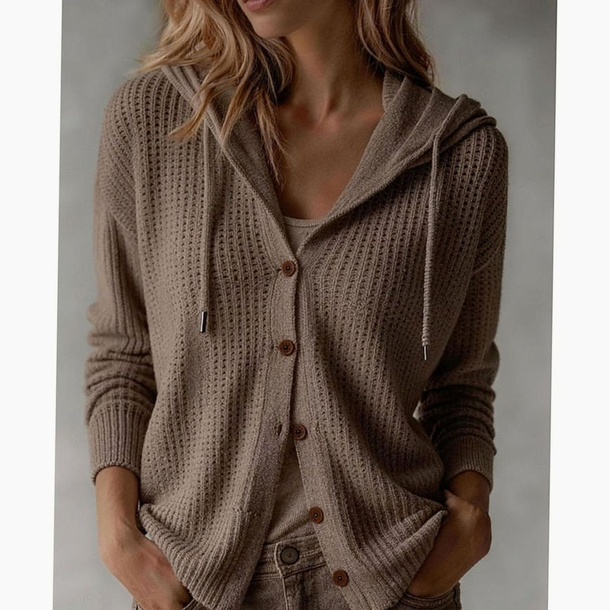 Harper | Cardigan à boutons avant et capuche en tricot gaufré pour femmes