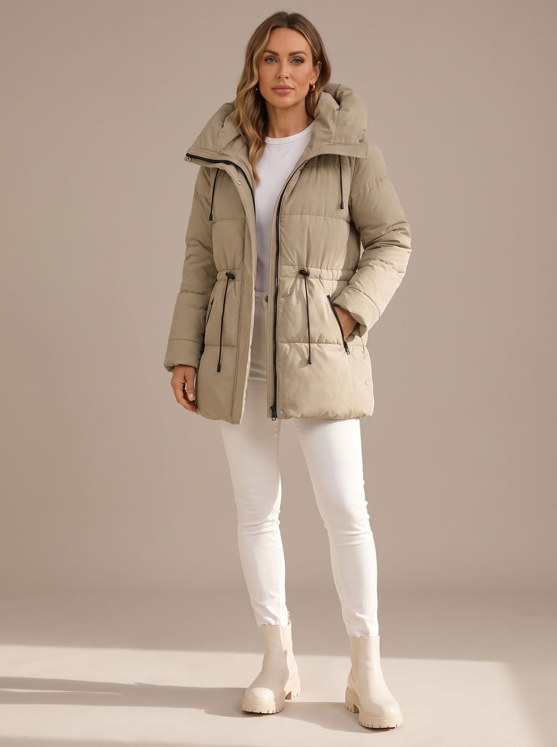 Sophia | Veste Puffer à Capuche pour Femme avec Taille à Cordon