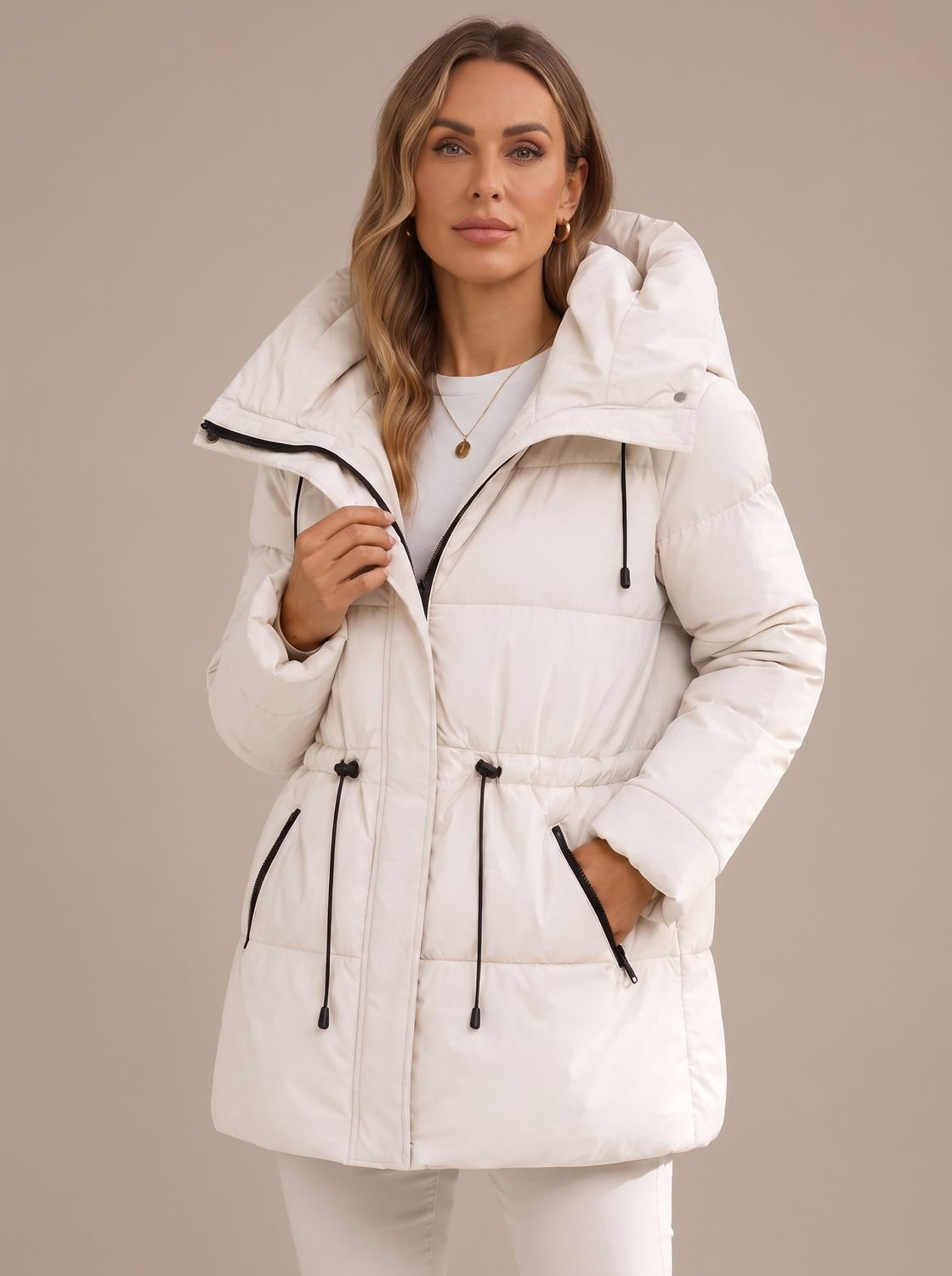 Sophia | Veste Puffer à Capuche pour Femme avec Taille à Cordon