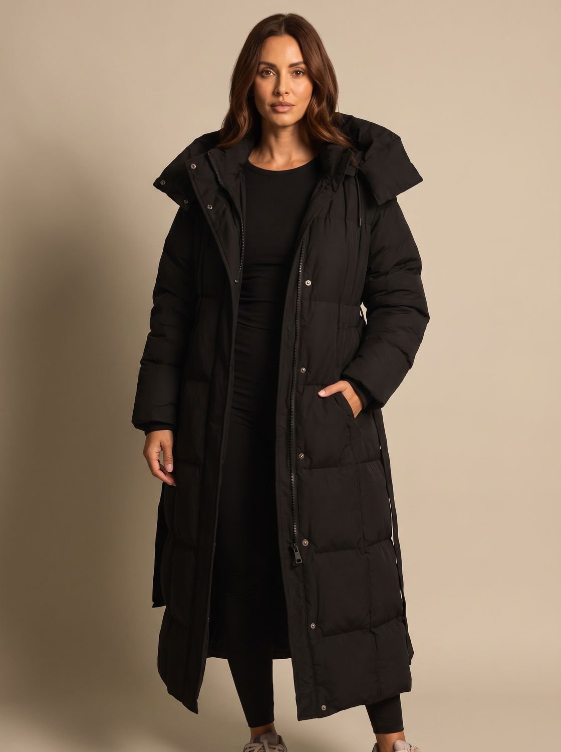 Grace | Manteau long en duvet à capuche pour femmes avec ceinture