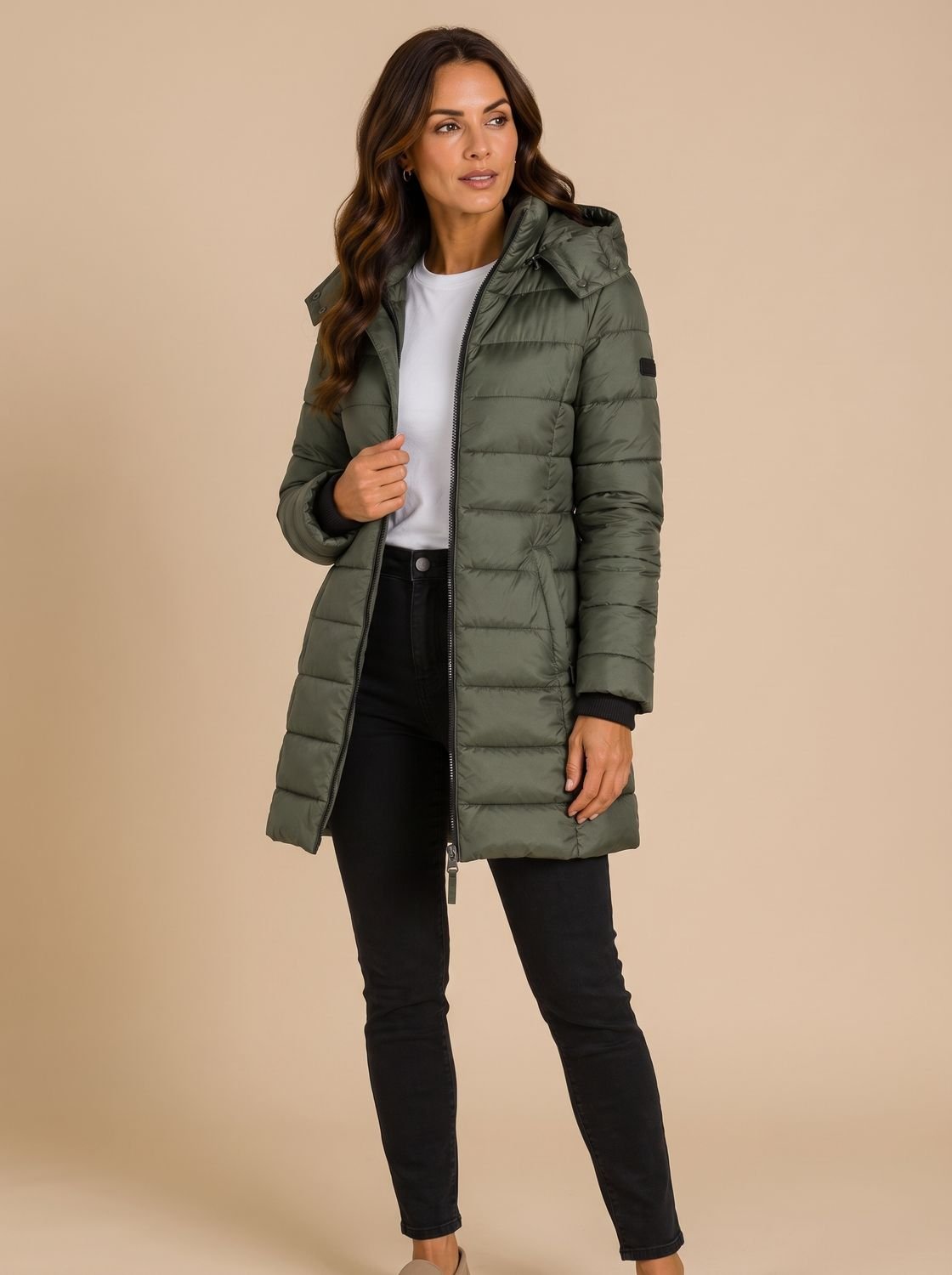 Madison | Veste matelassée longue à capuche pour femmes avec fermeture éclair intégrale