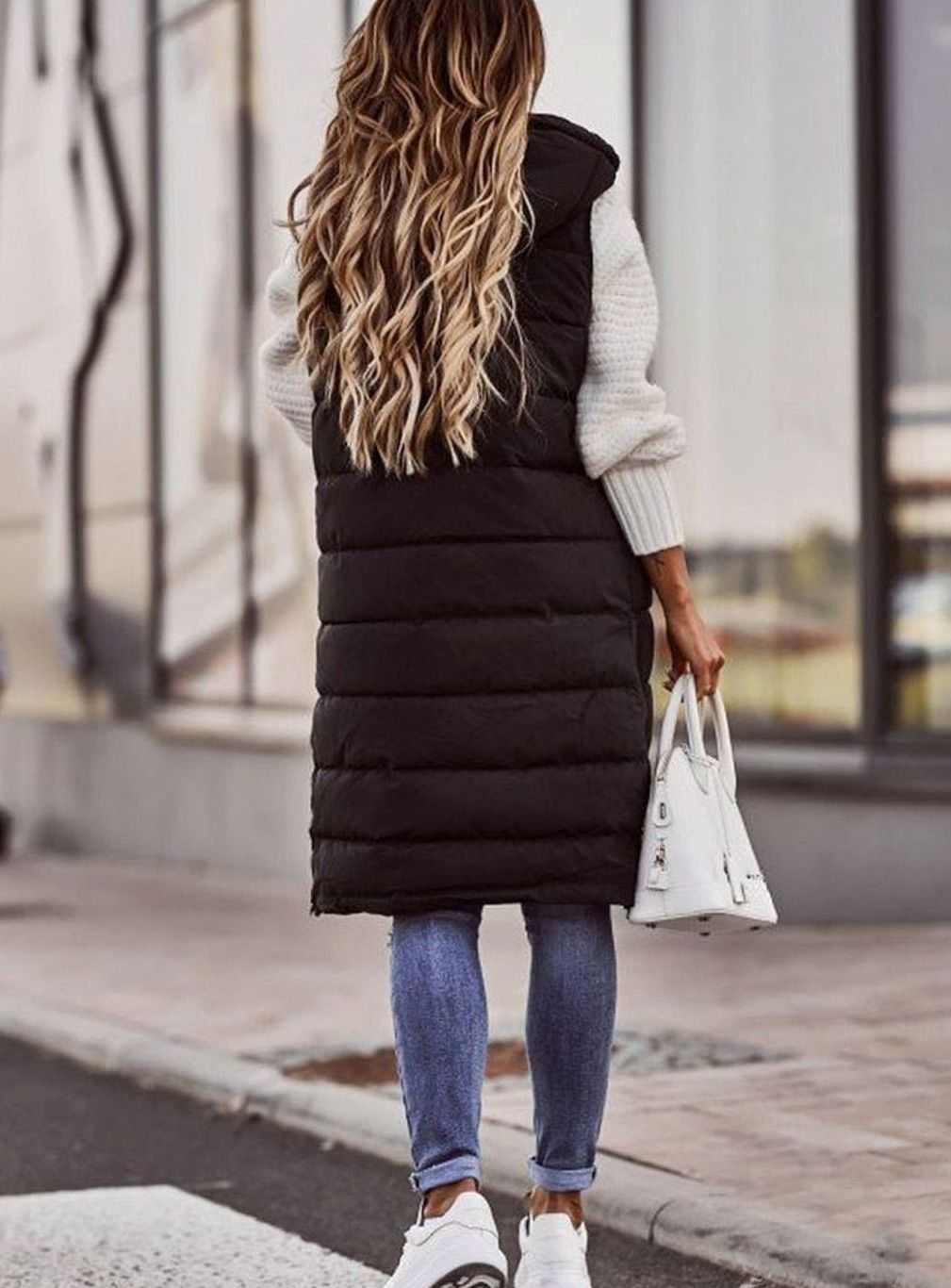 Layla | Gilet d'hiver sans manches à capuche en duvet matelassé pour femmes