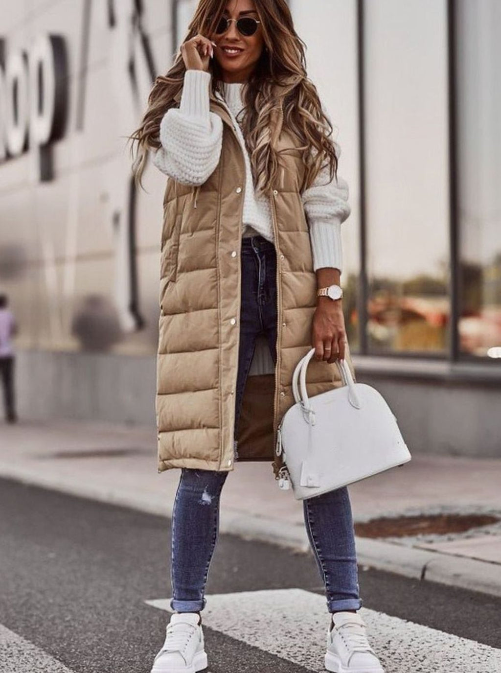 Layla | Gilet d'hiver sans manches à capuche en duvet matelassé pour femmes