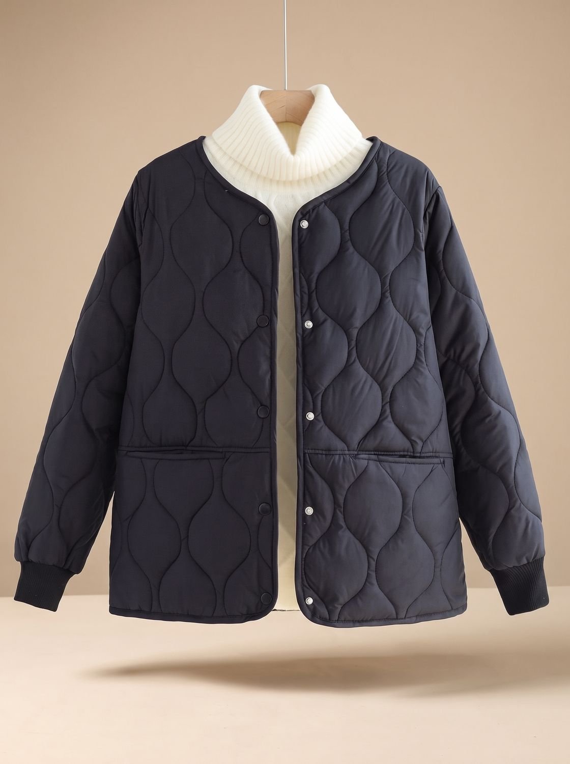 Isabella | Veste matelassée en coton pour femmes avec col en V et boutons-pression