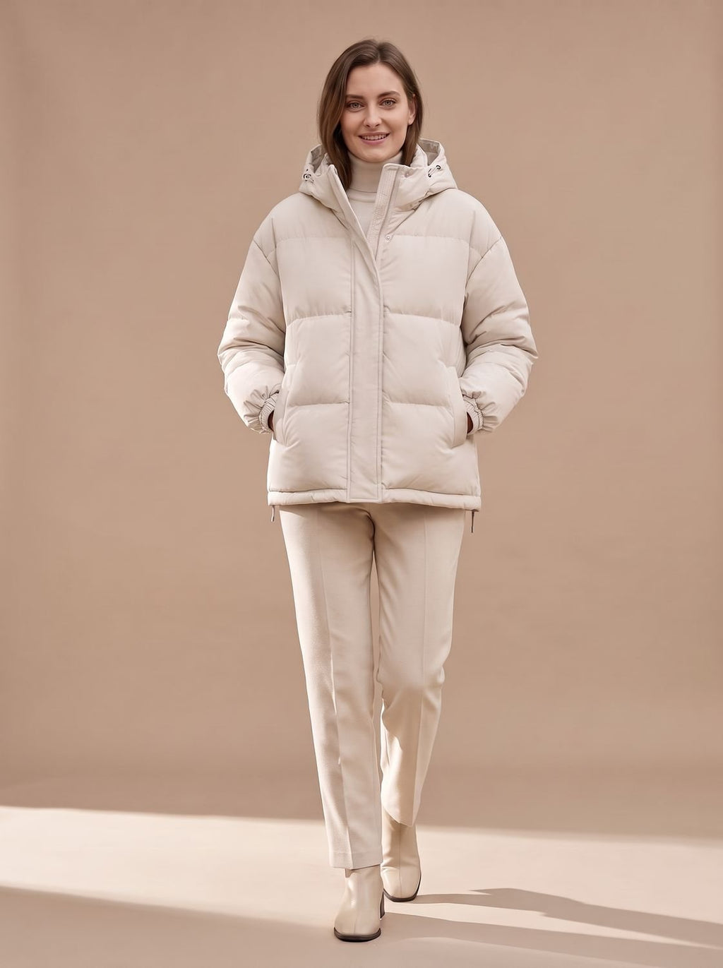 Aria | Veste d'hiver à capuche matelassée pour femmes, coupe décontractée et épaules tombantes