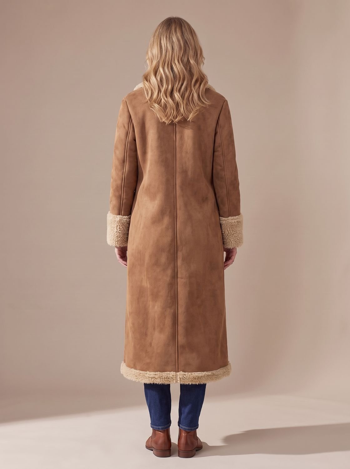 Camila | Manteau long en fausse fourrure avec doublure en shearling pour femmes