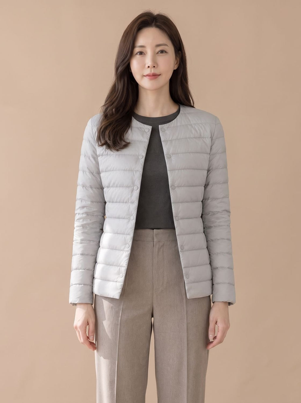 Grace | Veste doudoune matelassée sans col à boutons-pression pour femme