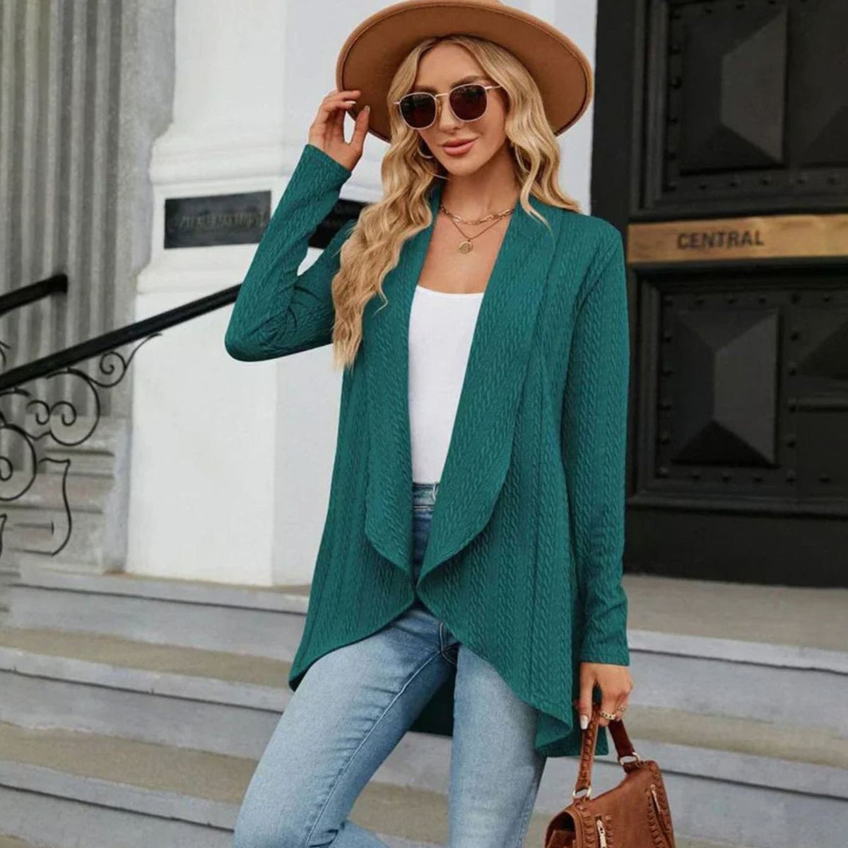 Karen - Gilet Asymétrique en Tricot Stylé