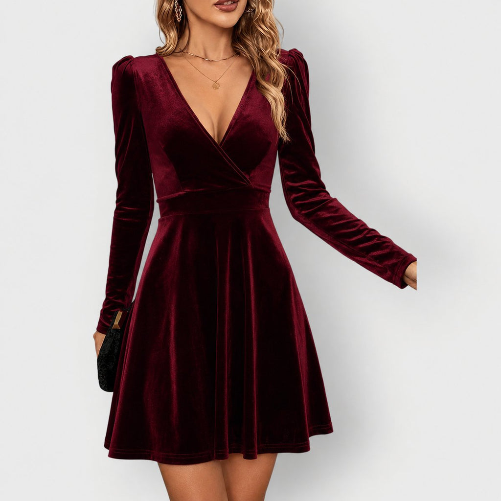 Eleanor | Robes formelles patineuse en velours pour femmes à manches longues et décolleté en V